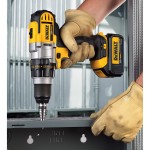 DeWALT DCD980L2 18V Акумулаторен винтоверт 